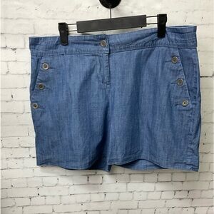 Isaac Mizrahi NEW YORK  Sz 12 Blue Jean Chino Women’s Shorts